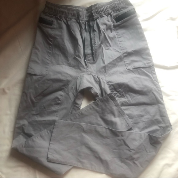 ❤️Zanerobe Men’s Light Grey Jogger Pants Chinos Size 32 - Picture 1 of 7